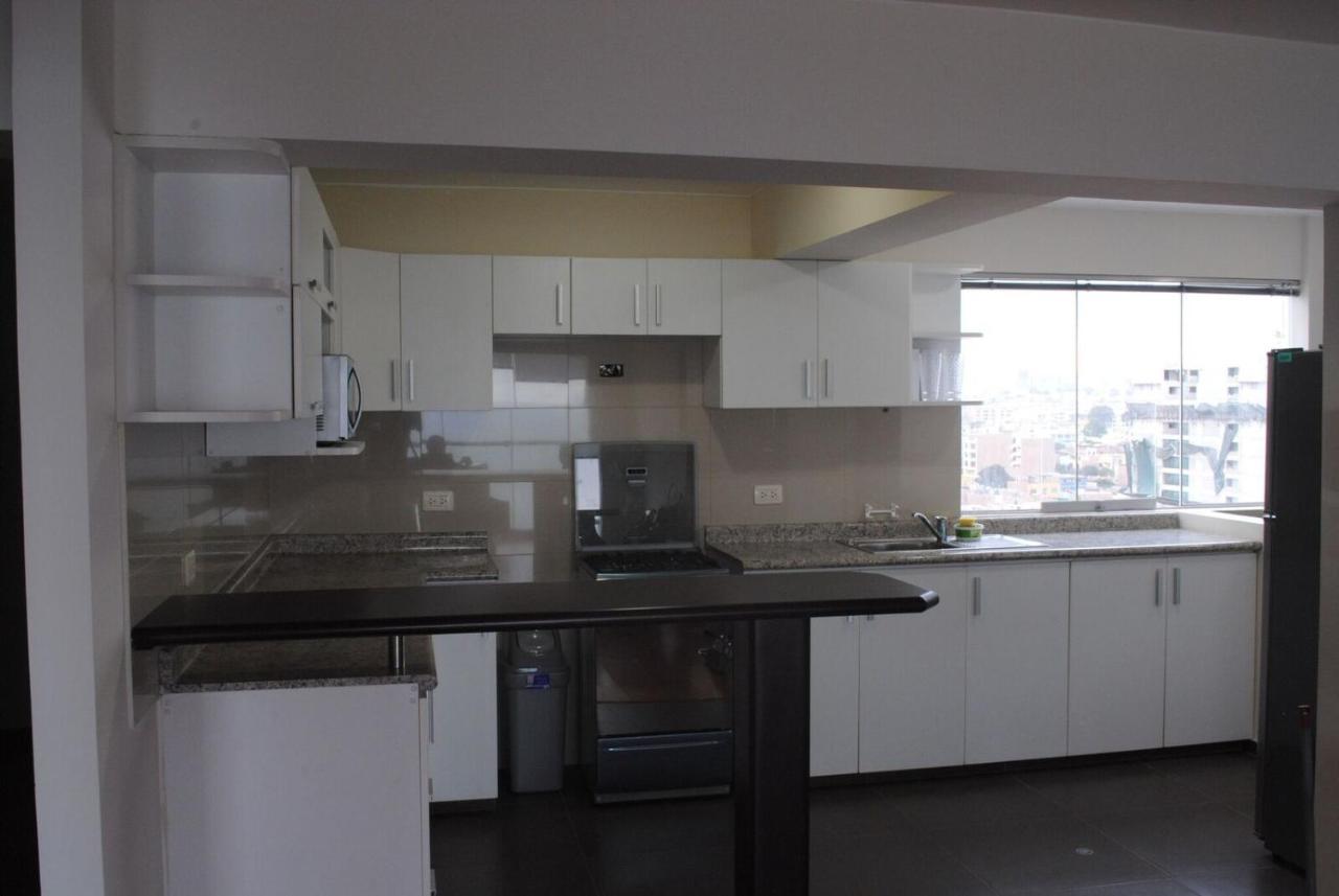 Beachfront Condo San Miguel Lima Eksteriør billede
